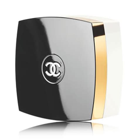 chanel no 5 loose powder.